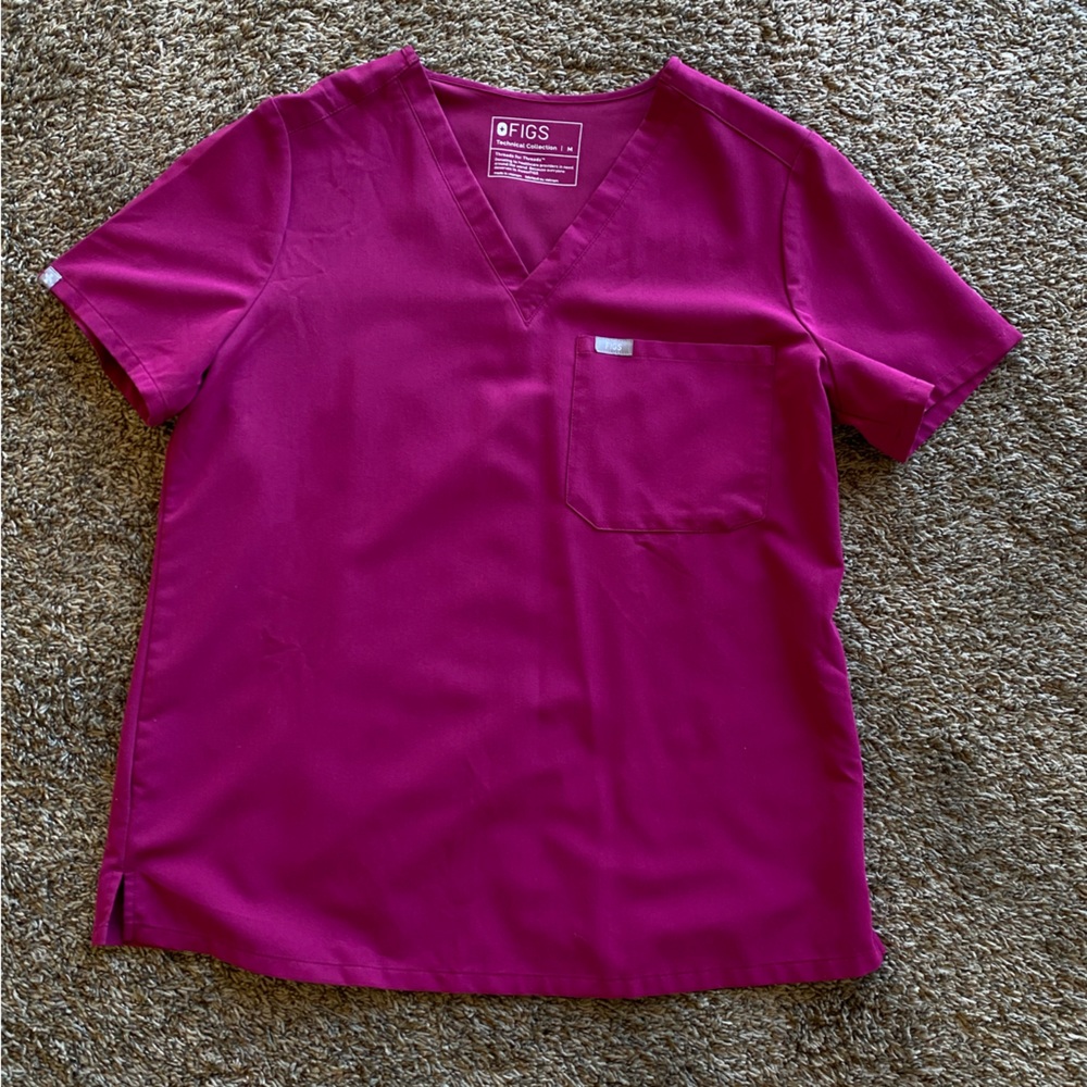 women's Dark Magenta
Catarina ™M - One-Pocket
Scrub Top - M / Dark
Magenta